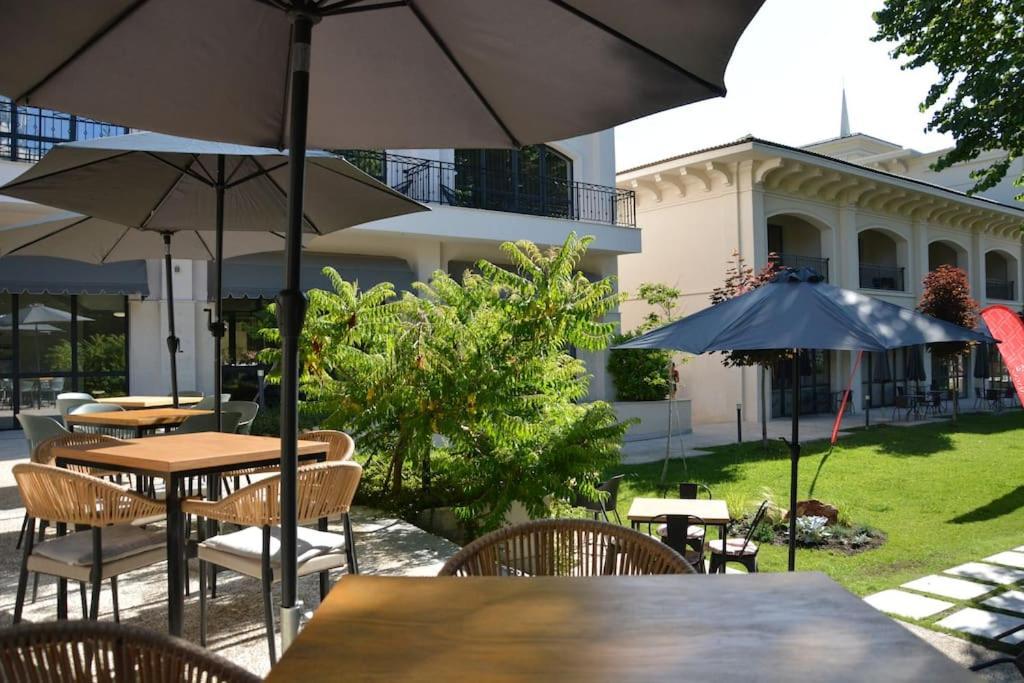 Charming Sunny Apartment+Swimming Pool Saints Constantine and Helena Exterior foto